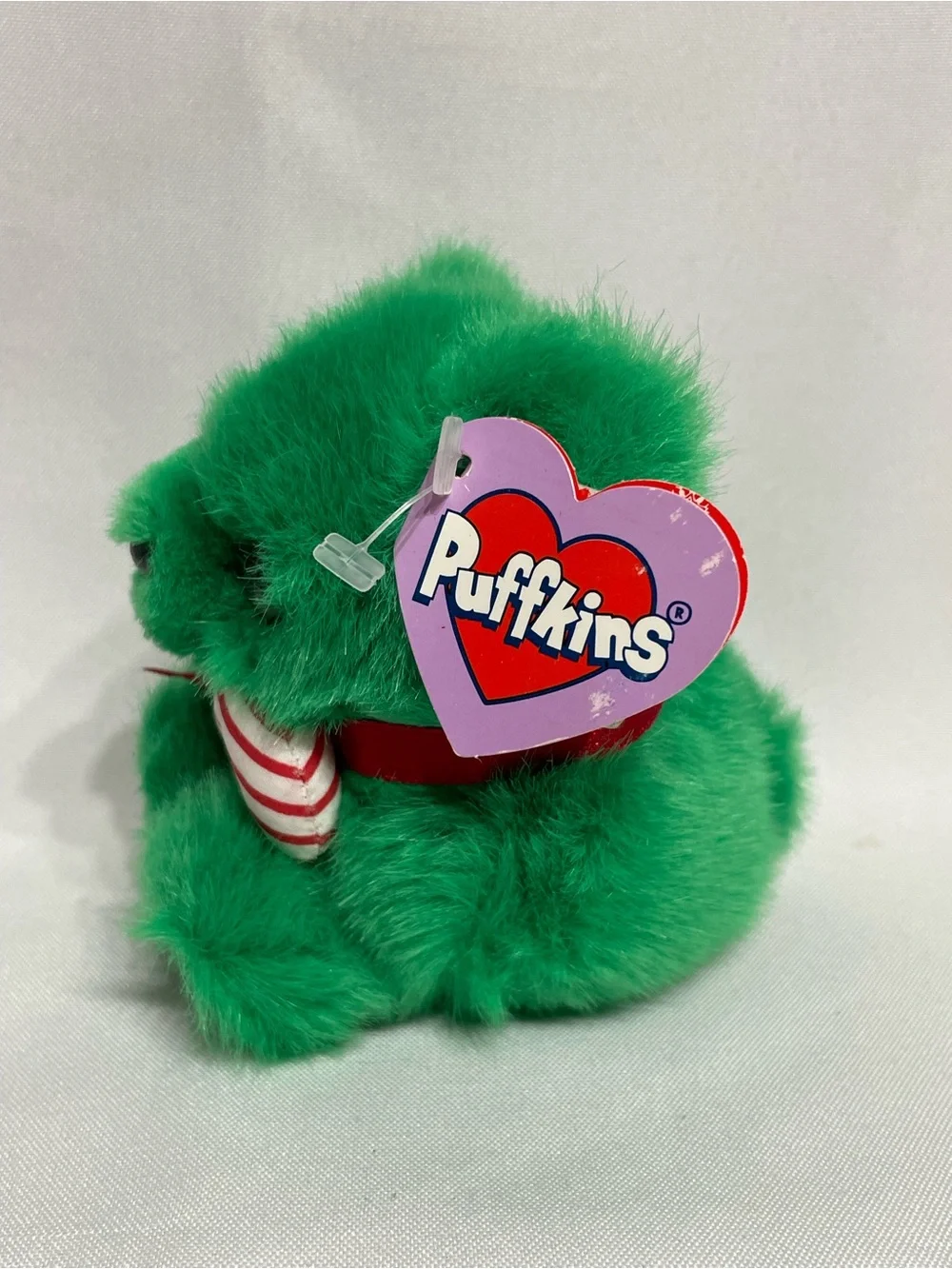 Jingles the Christmas Bear vintage 1997 Puffkins miniature bean plush Like New!